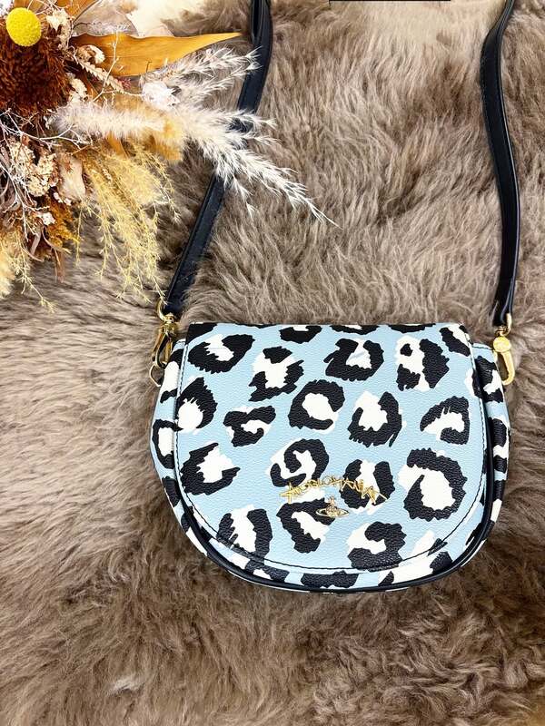 liberte 原宿店 / Vivienne Westwood 入荷